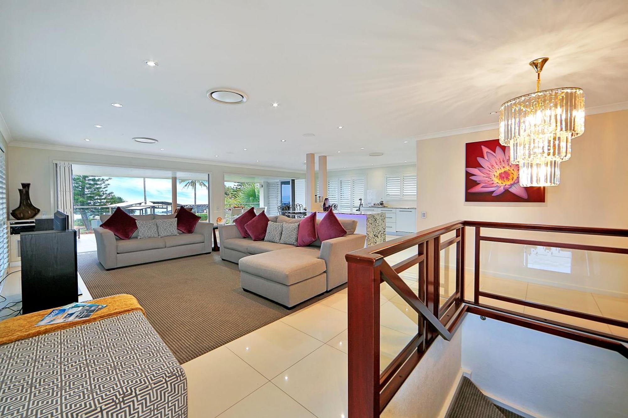Nautilus Beachside Apartments Bargara Quarto foto